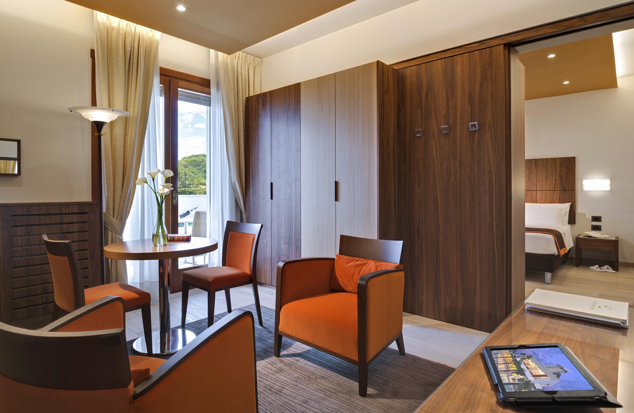 Continental Terme Hotel Montegrotto Terme Exterior photo